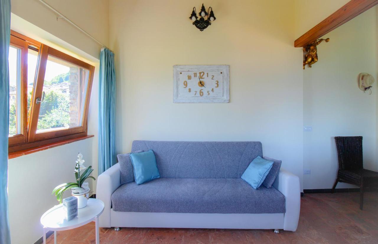 Apartmán Residenza Castellum Stazzona Exteriér fotografie